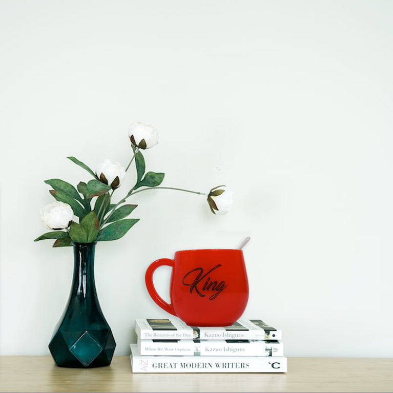 4764 King Queen Printed Couple Matching Coffeetea Plastic Coffee Mug (300ml Set Of 2)