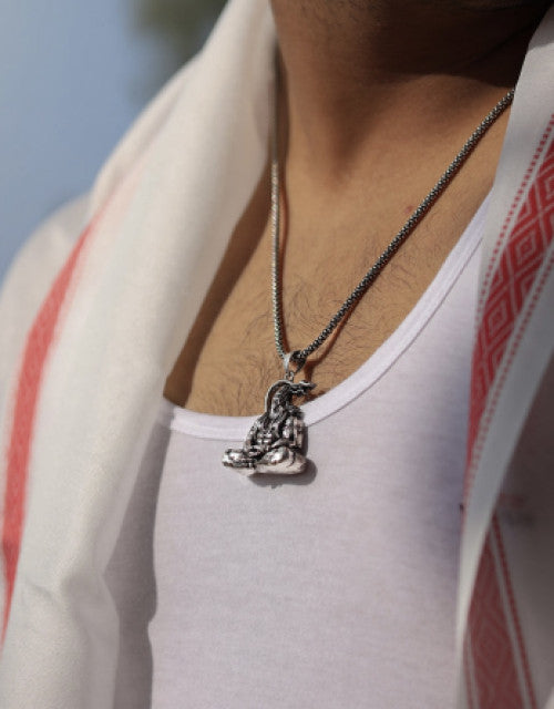 Hanuman Silver Locket With Silver Chain