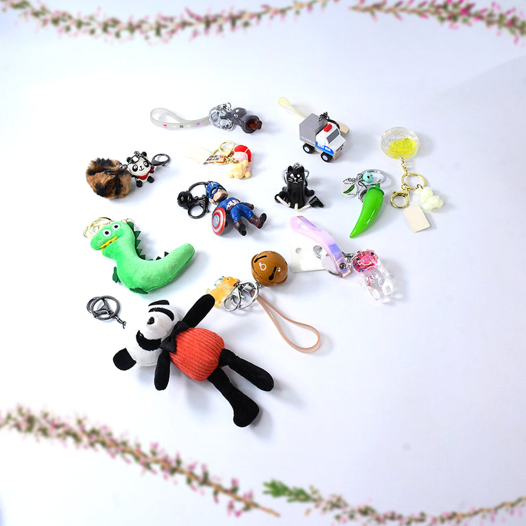 Mix Design Size Keychain - Durable Stylish Accessory (1 Pc Mix Color)