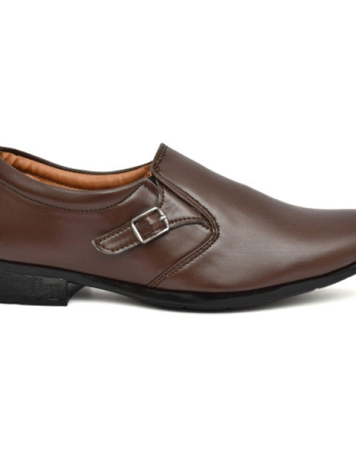 Men Checked Slip-On Shoes with Buckle Closure