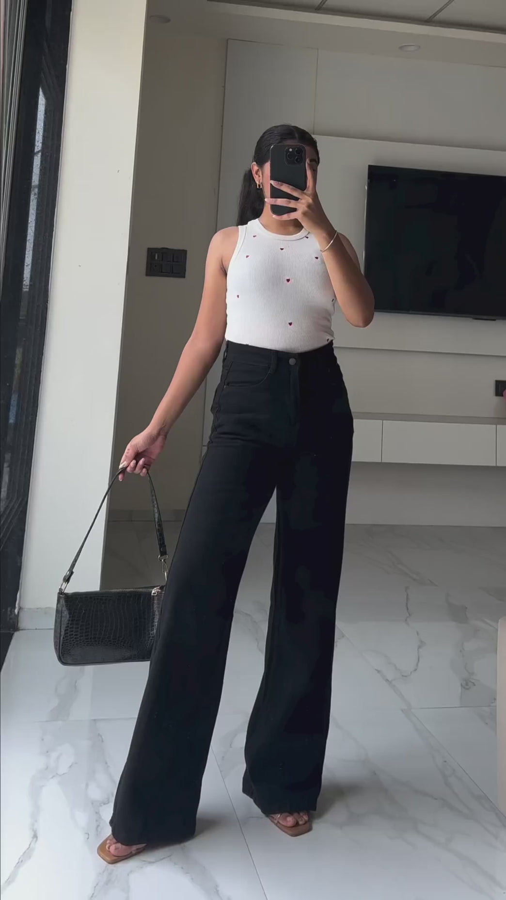 Women’s black trousers| Trousers for women in black colour| Black bell bottom women trousers